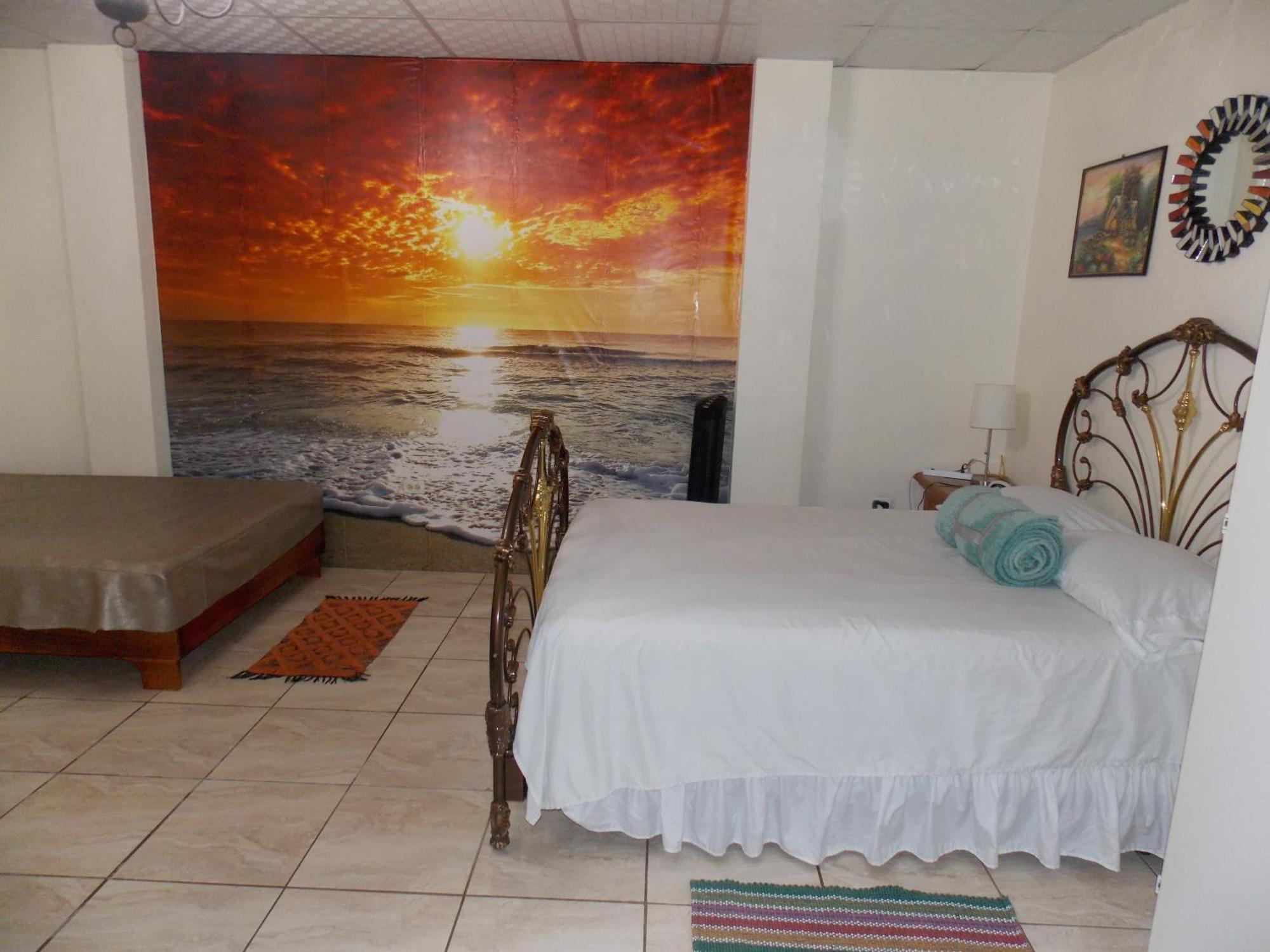 Stewart Apt- Trincity, Airport, Washer, Dryer, Office, Cable , Wifi 部屋 写真