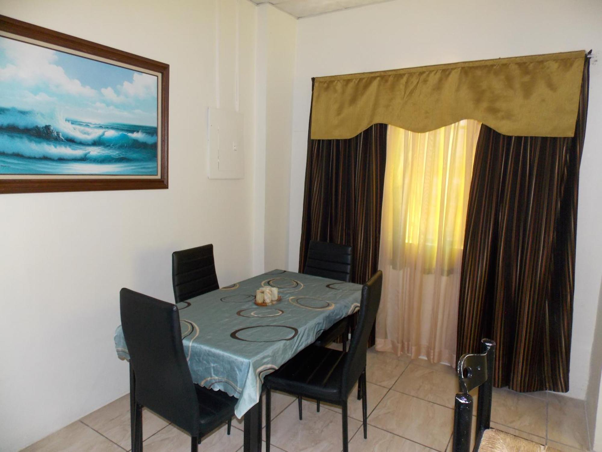 Stewart Apt- Trincity, Airport, Washer, Dryer, Office, Cable , Wifi エクステリア 写真
