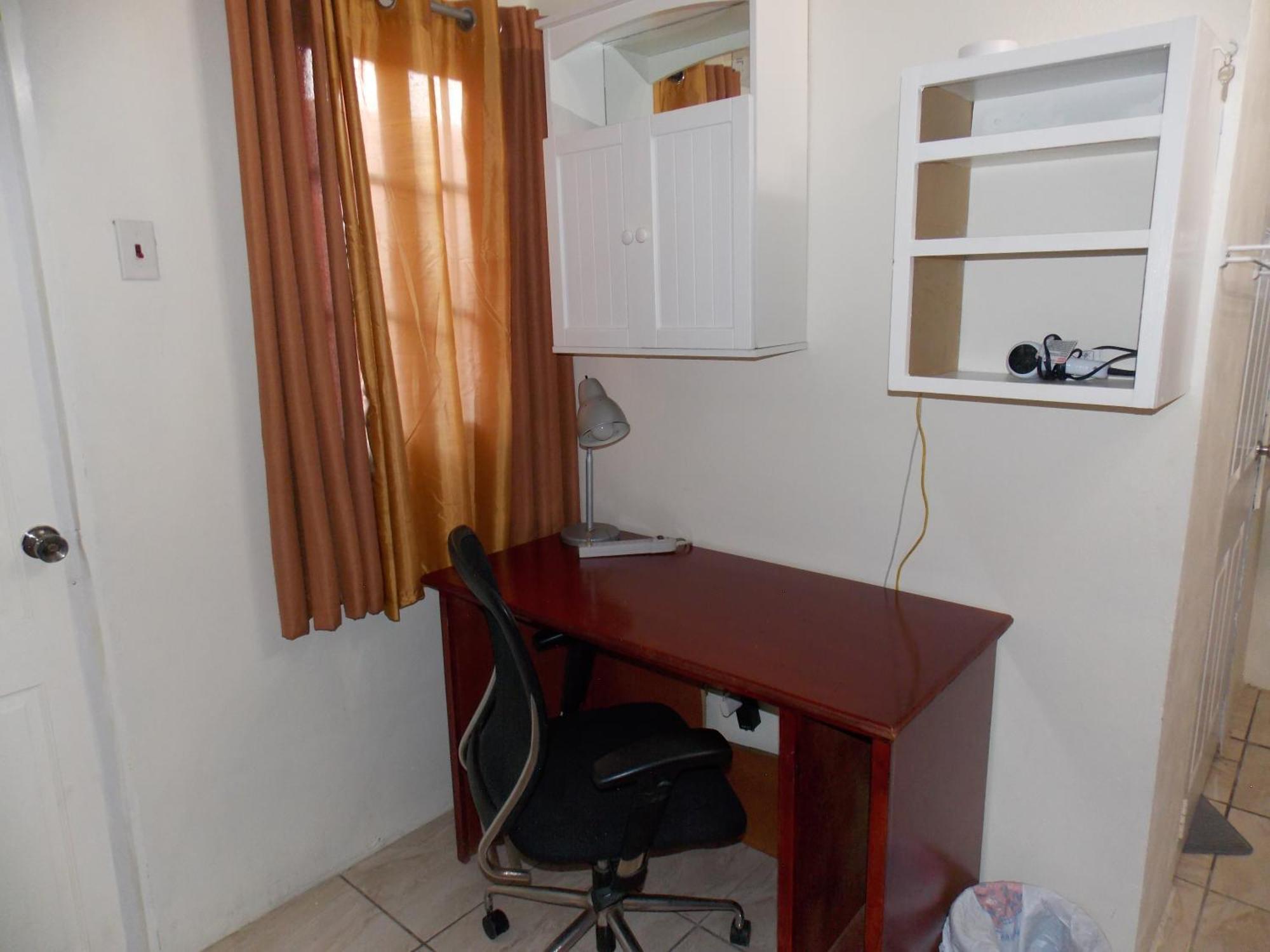 Stewart Apt- Trincity, Airport, Washer, Dryer, Office, Cable , Wifi エクステリア 写真