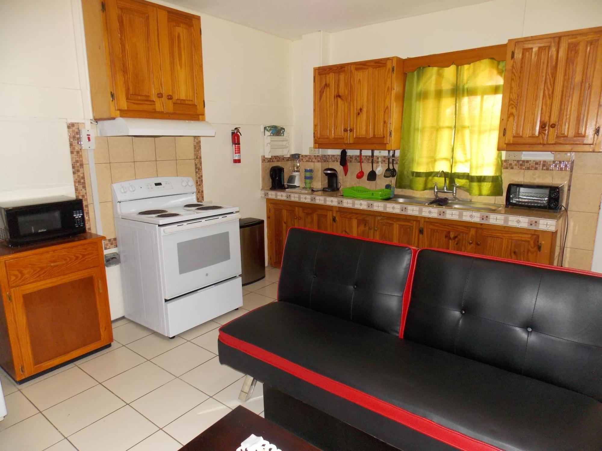 Stewart Apt- Trincity, Airport, Washer, Dryer, Office, Cable , Wifi 部屋 写真
